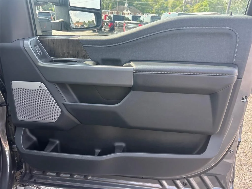 Used 2024 Gray Ford Lariat image 14