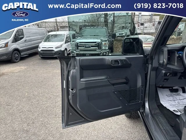 Used 2025 Gray Ford Badlands image 19