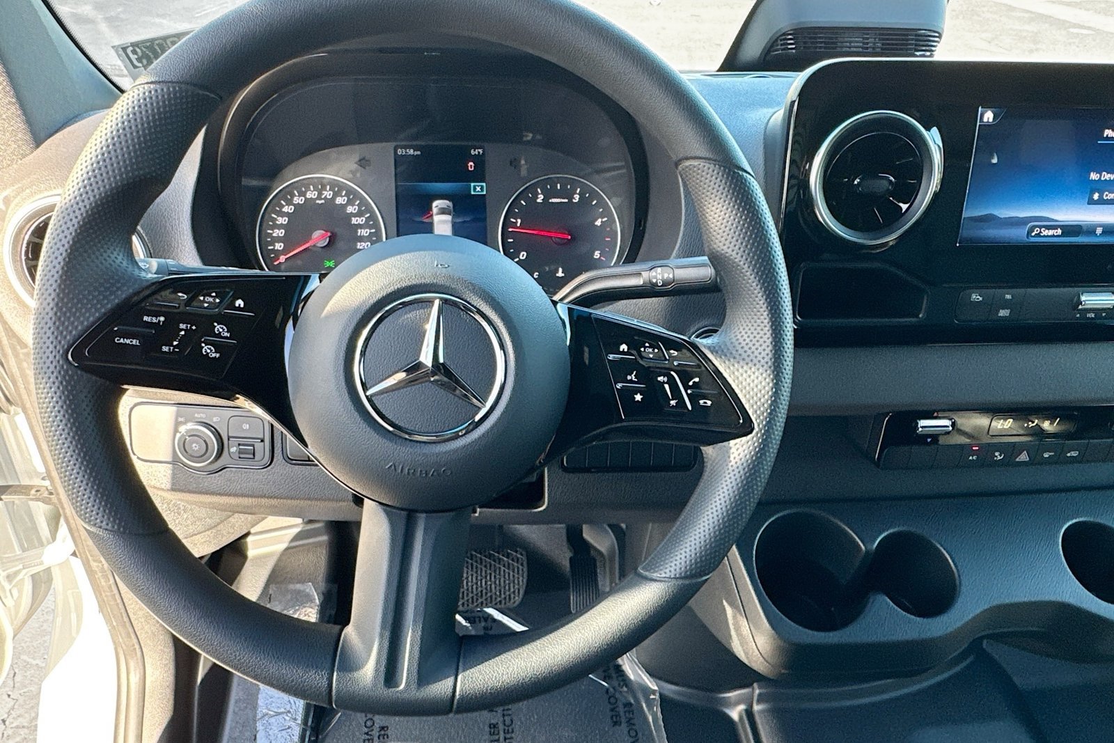 New 2026 Arctic+White Mercedes-Benz  image 11