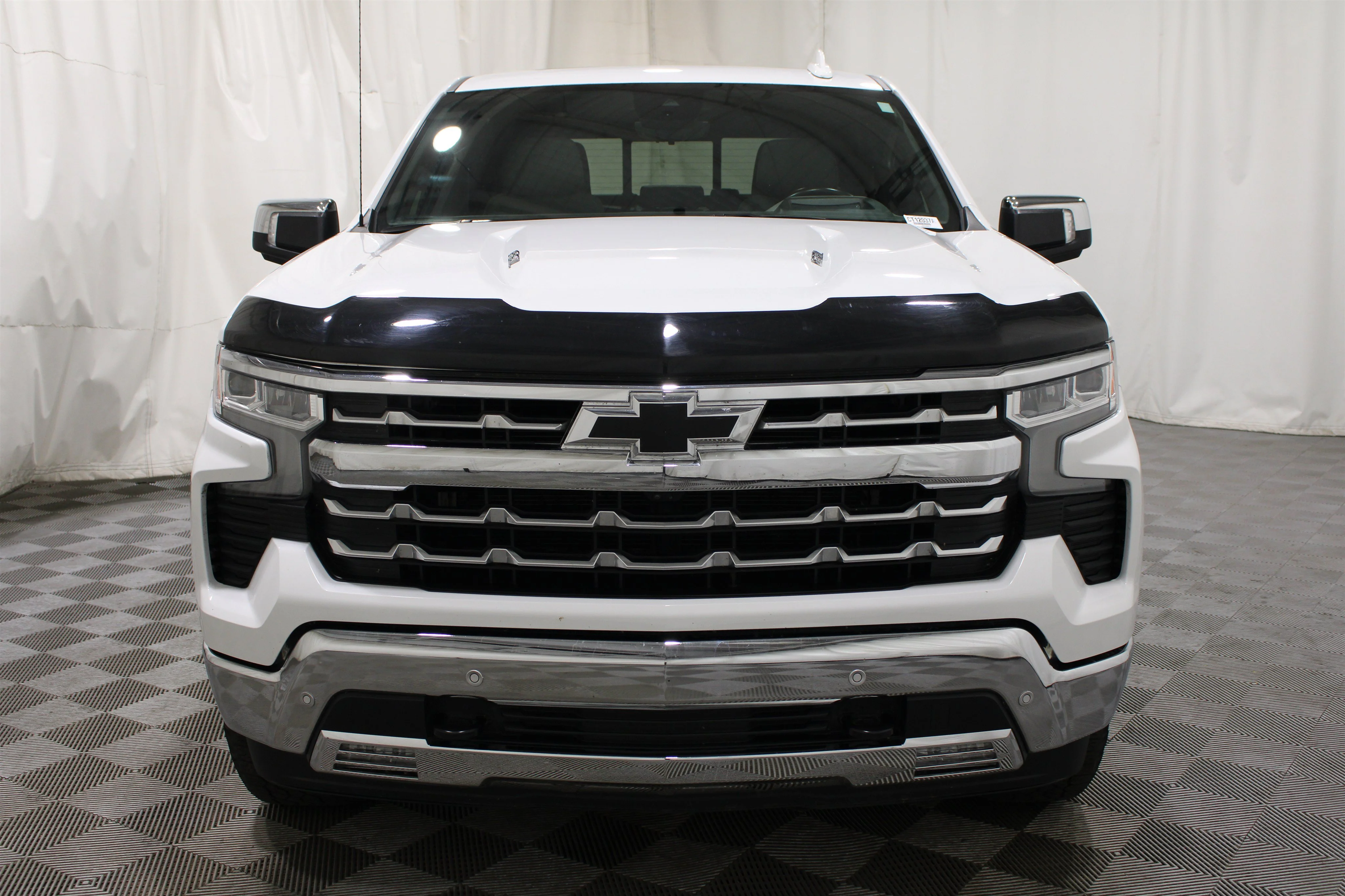 2024 Chevrolet Silverado 1500 LTZ - Photo 35