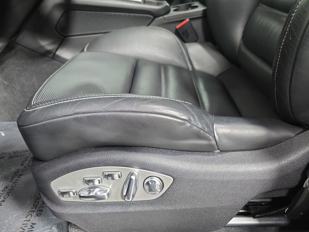 Certified Used 2023  Porsche S image 23