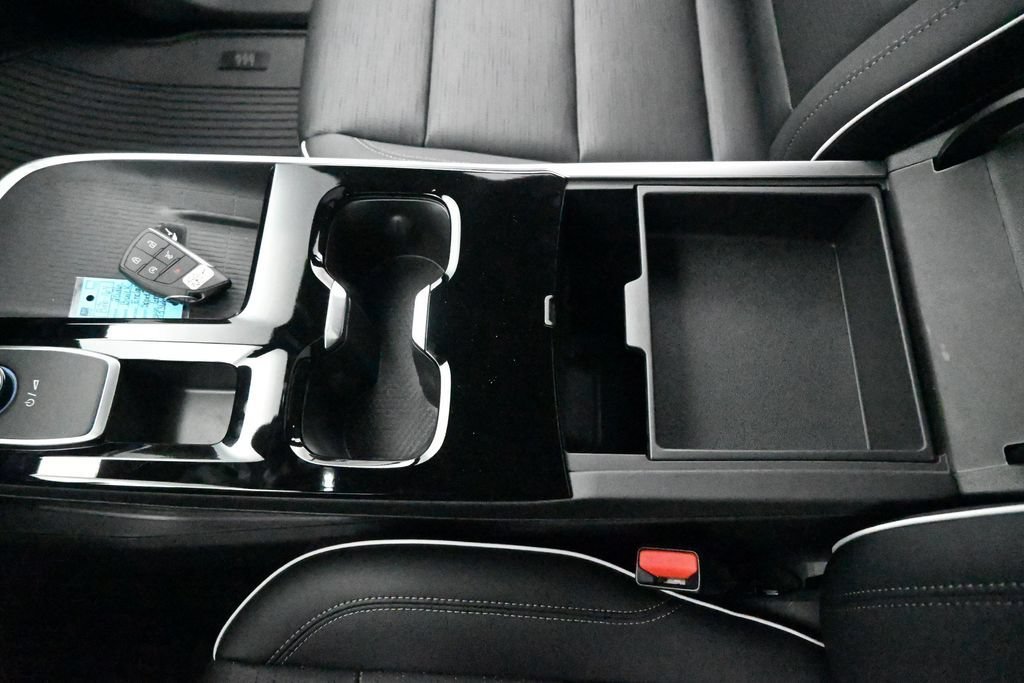 2026 Buick Enclave Sport Touring - Photo 19