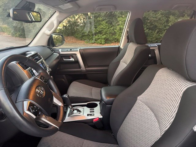 Used 2024 Silver Toyota SR5 image 25