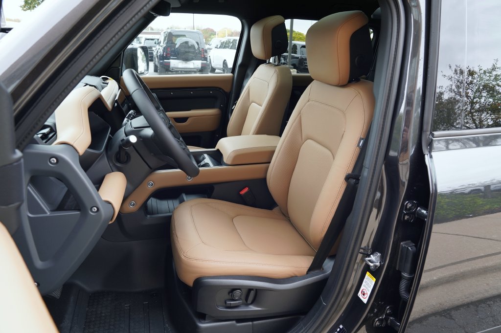 New 2026 Carpathian Grey Land Rover S image 12