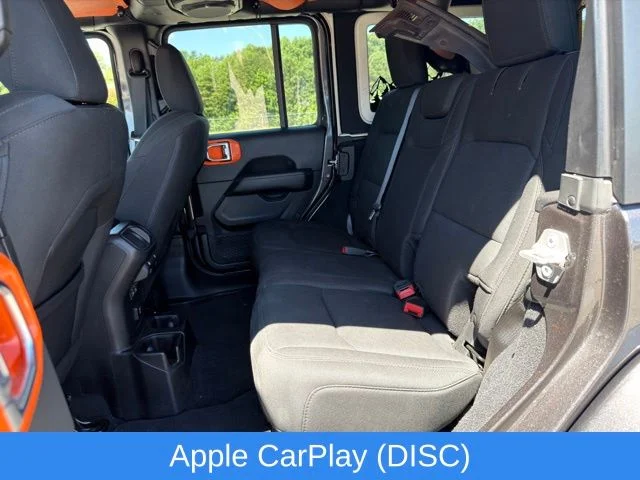 Used 2018 Gray Jeep Unlimited Sahara image 13