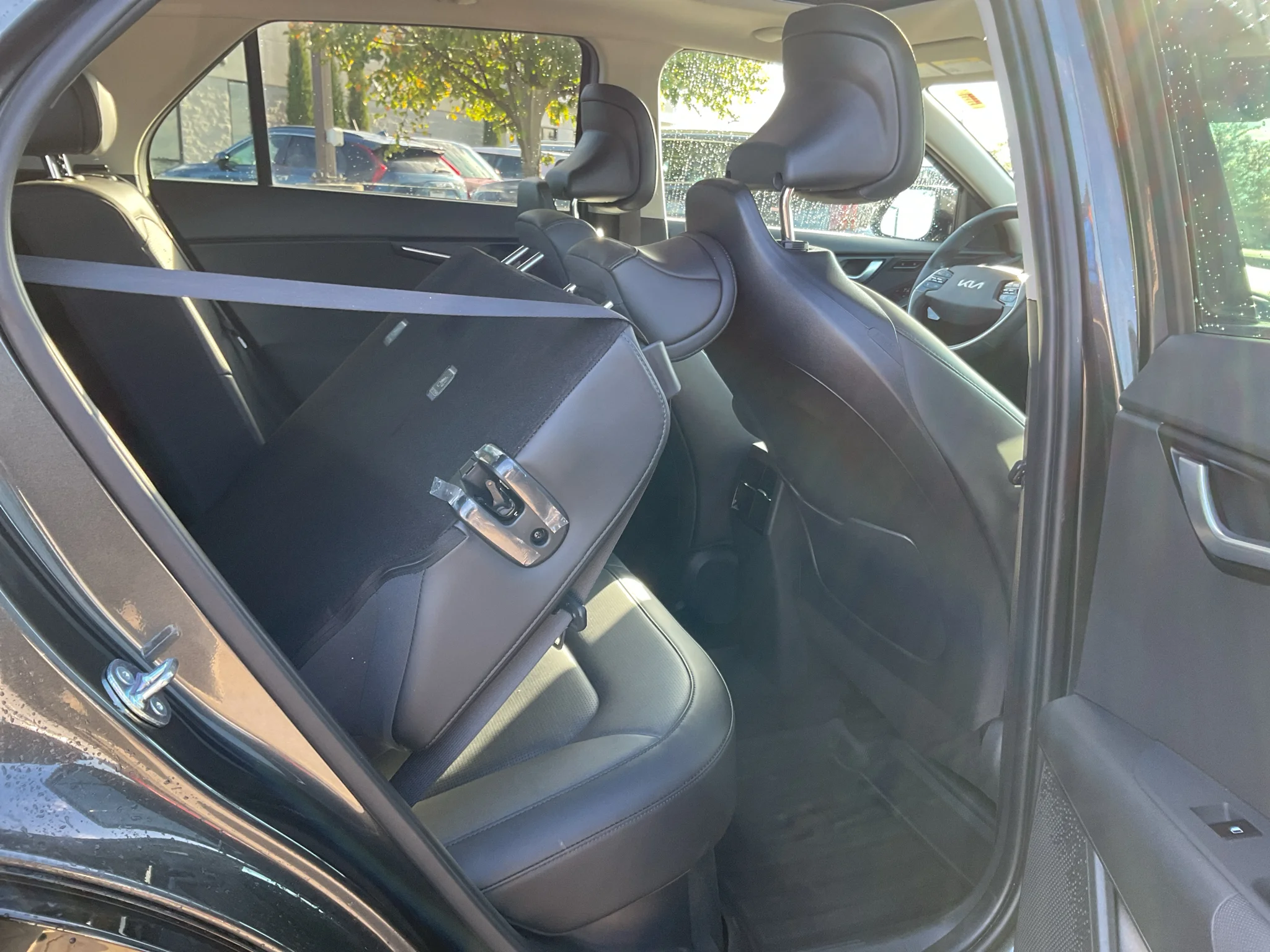 Certified Used 2025 Interstellar Gray Kia SX image 15