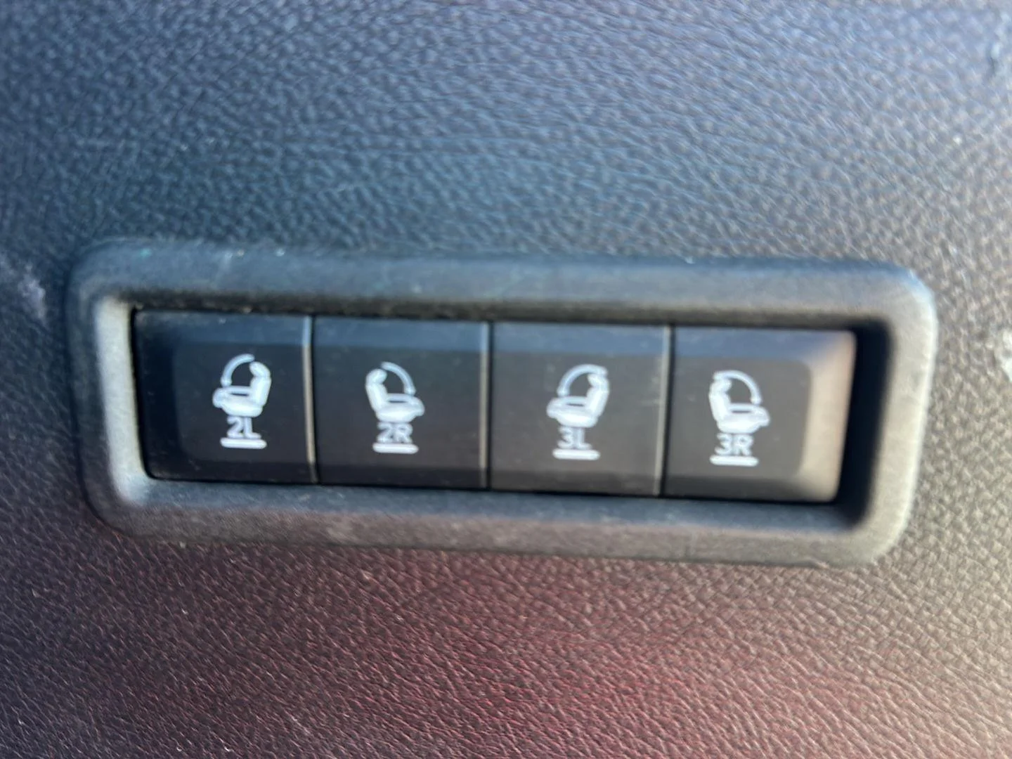 Used 2022 Metallic Jeep Series III image 12