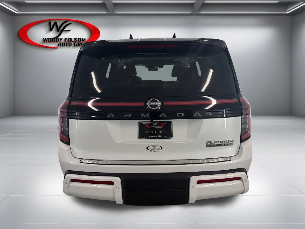 New 2026 Everest White TriCoat / Super Black Two-tone Nissan Platinum Reserve image 7