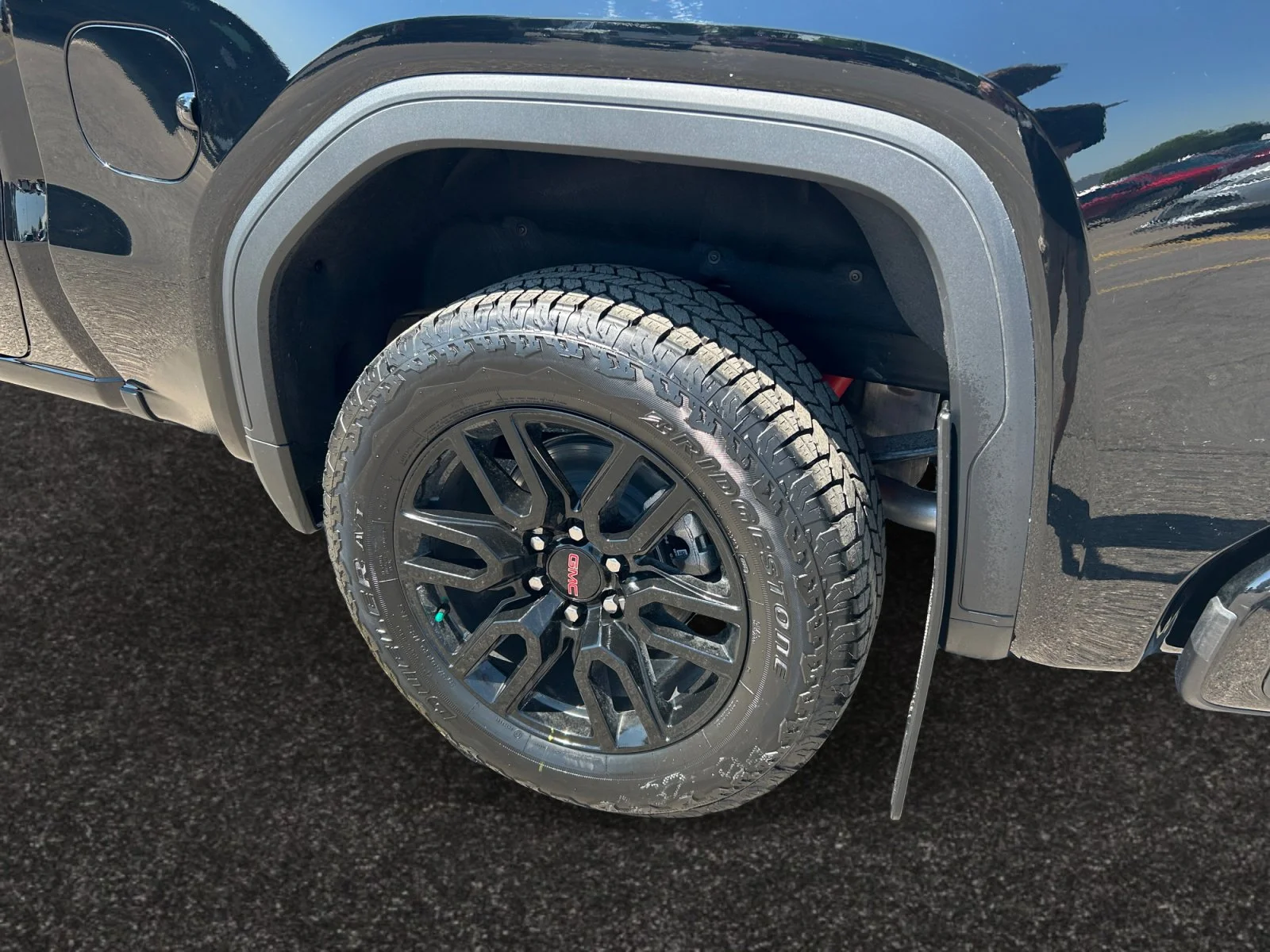 New 2026 Onyx Black GMC Elevation image 9