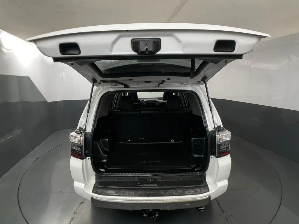 Used 2019 Super White Toyota TRD Off-Road Premium image 30
