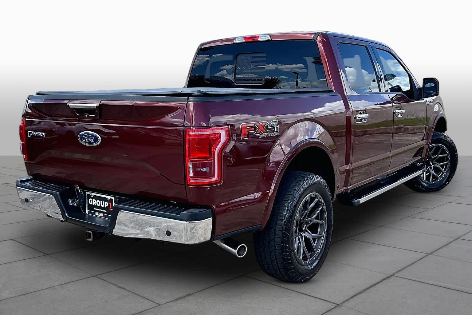 Used 2017 Bronze Fire Metallic Ford Lariat image 13
