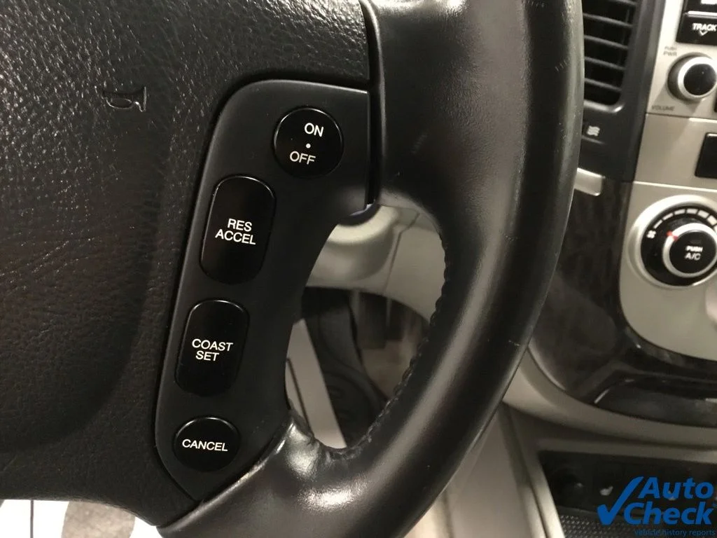 Used 2007 Blue Hyundai  image 43