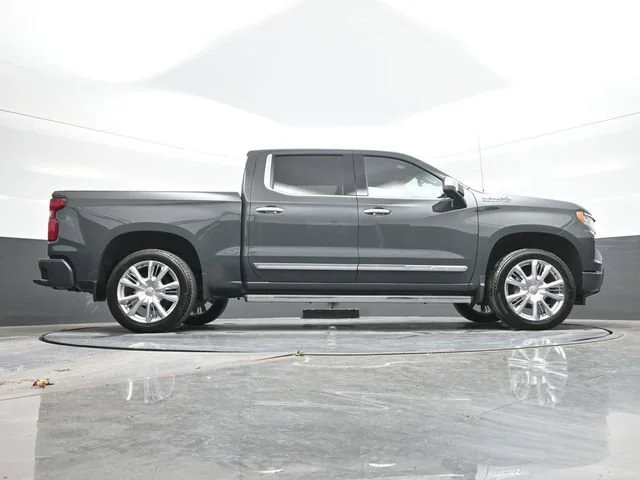 2026 Chevrolet Silverado 1500 High Country - Photo 16