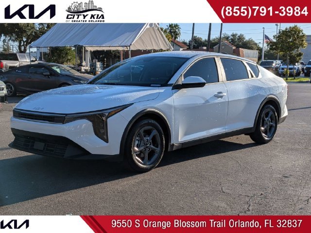 2027 Kia K4