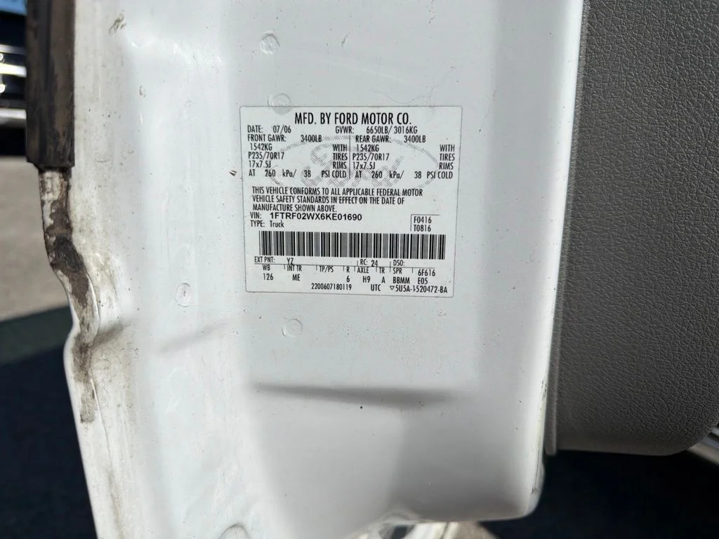 Used 2006 White Ford XLT image 13