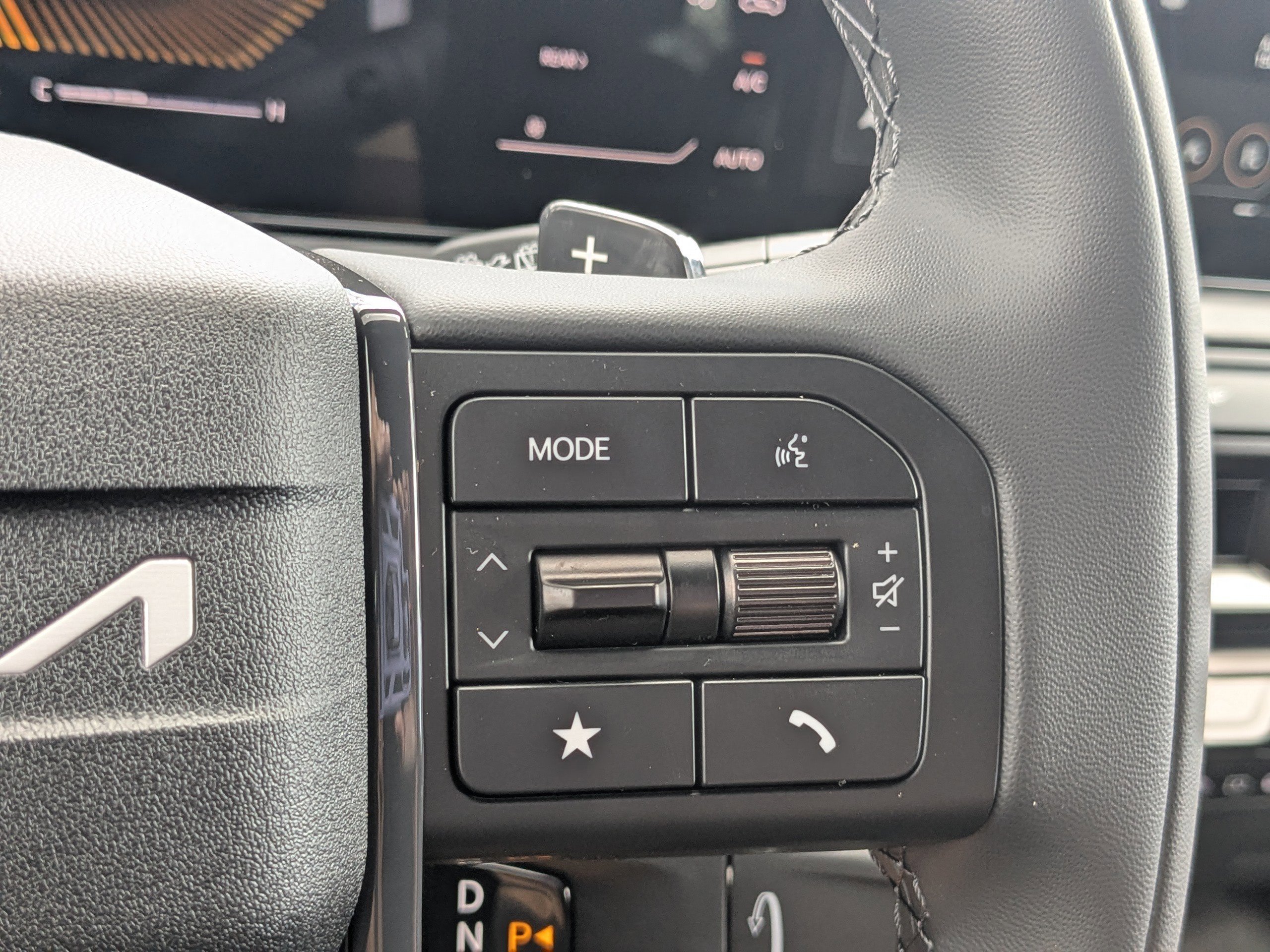 New 2027 Glacial White Pearl Kia X-Line EX image 34