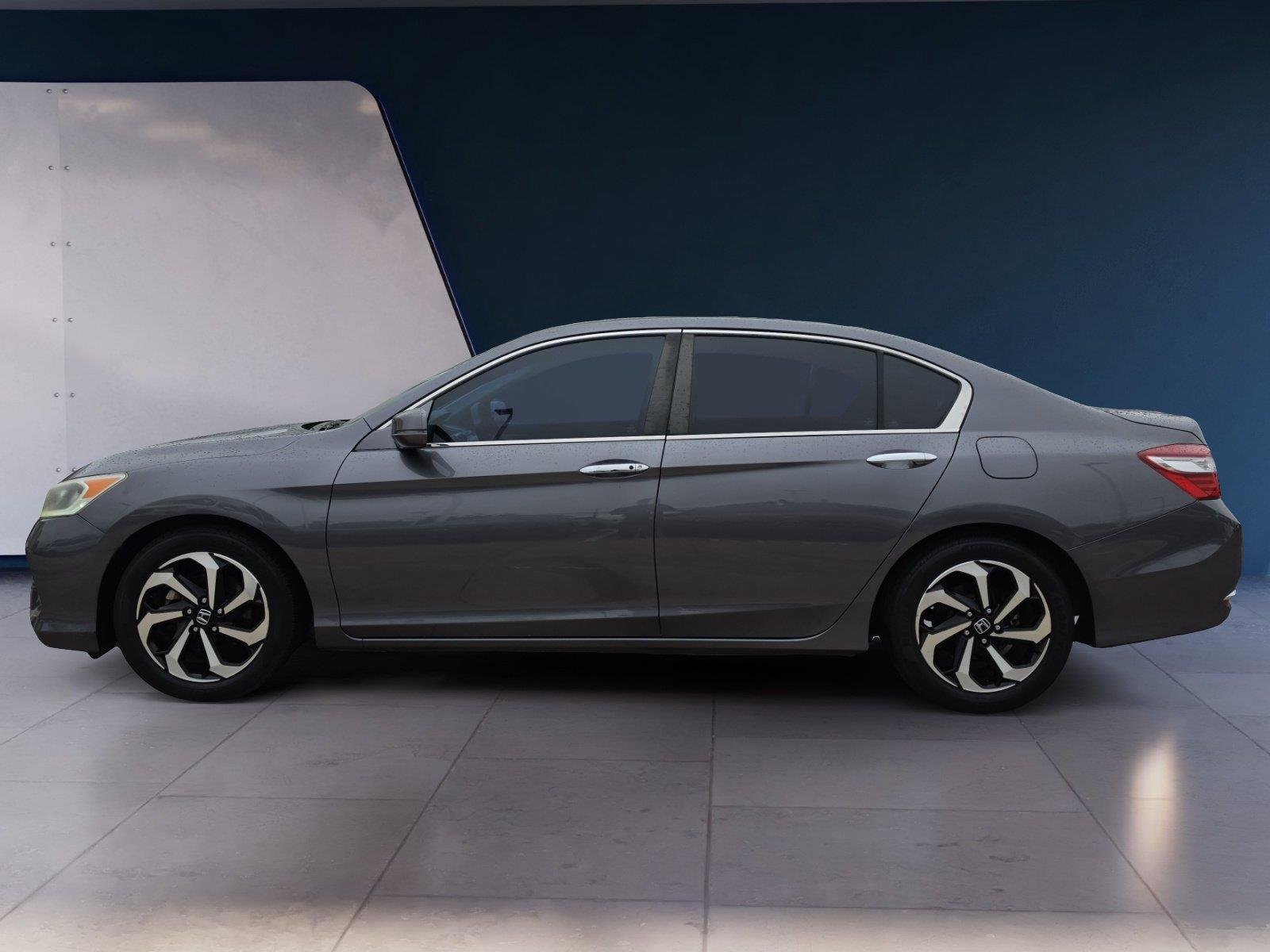 Used 2017 Honda Accord EX with VIN 1HGCR2F77HA134904 for sale in Laredo, TX