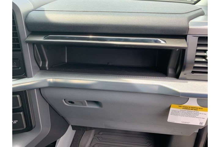 New 2025 Agate Black Metallic Ford Lariat image 30