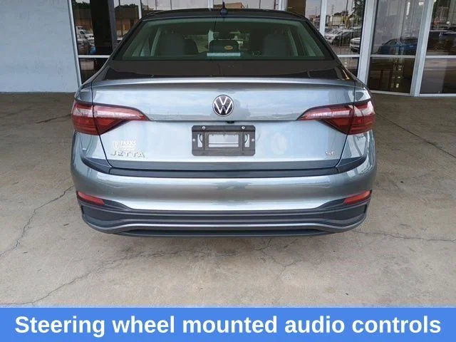 Used 2024  Volkswagen 1.5T SE image 6