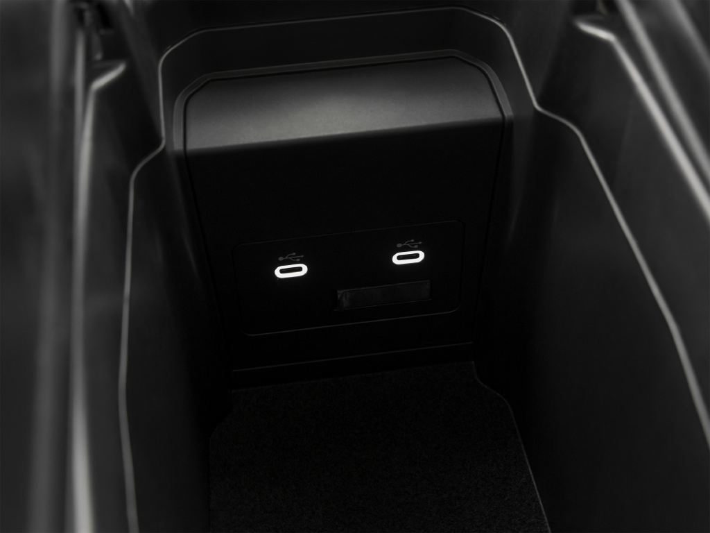 Certified Used 2025 Gray Mazda Premium image 31