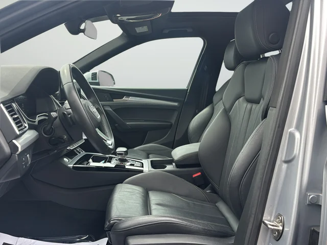 Used 2025 Silver Audi  image 10