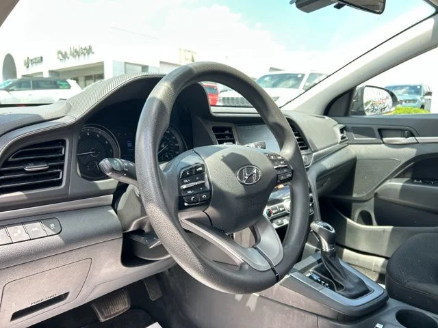 Used 2020 Gray Hyundai SEL image 24