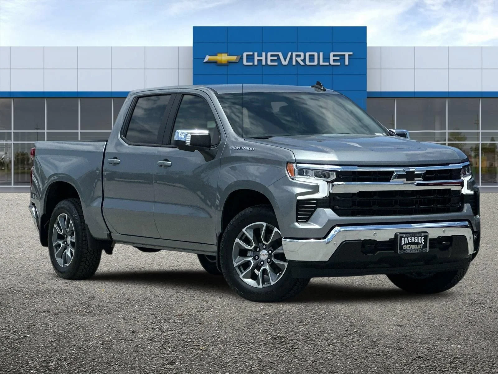 2026 Chevrolet Silverado 1500 LT - Photo 2
