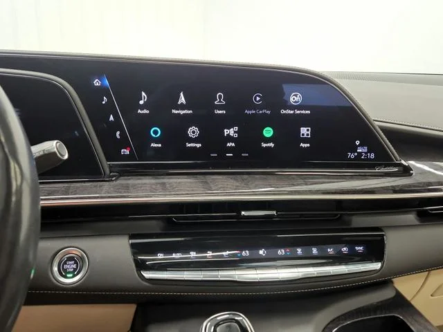 Used 2023 Silver Cadillac Premium image 25