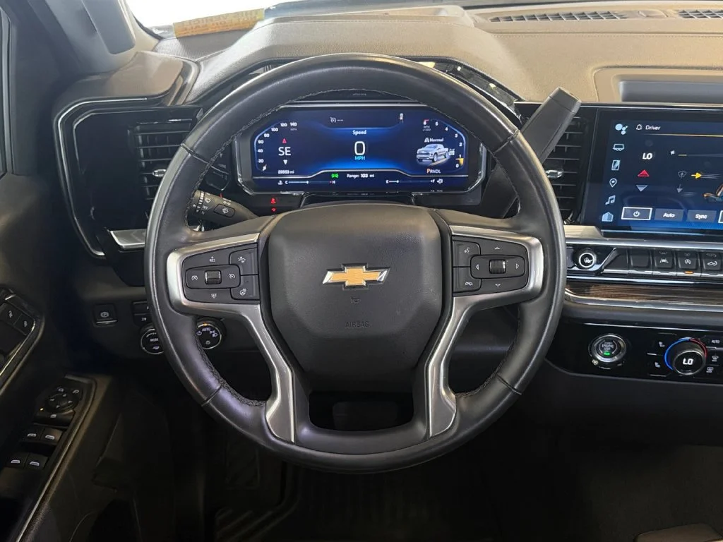 Used 2024 Black Chevrolet LT (2FL) image 17