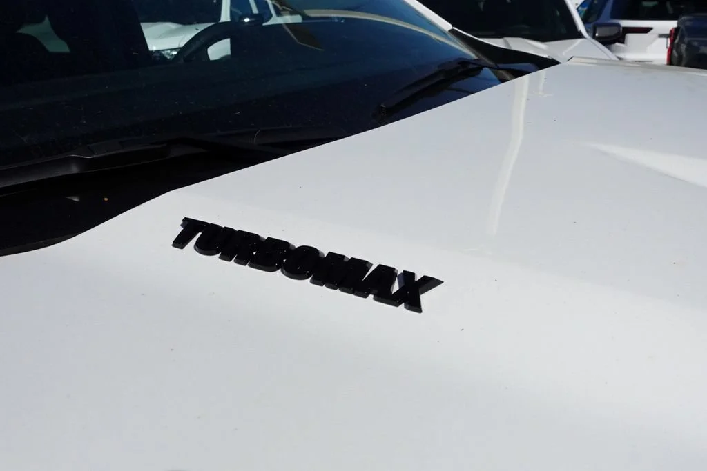 Used 2026 Summit White Chevrolet RST image 5