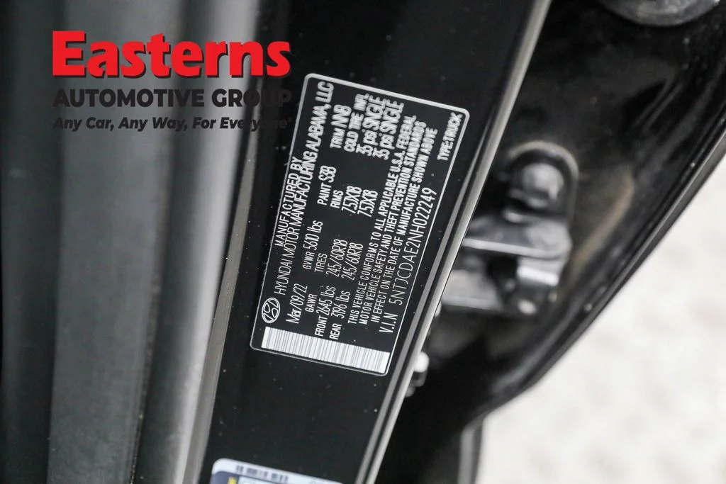Used 2022 Black Hyundai SEL image 32