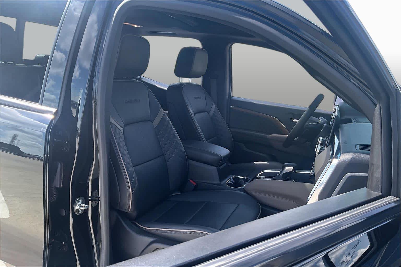 Pre-Owned 2023 GMC Canyon 4WD Denali