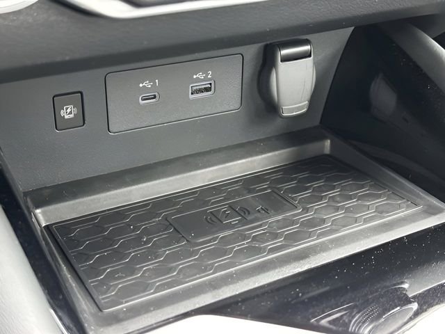 2025 Nissan Altima SR - Photo 25