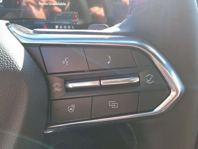 2027 Chevrolet Equinox LT - Photo 11