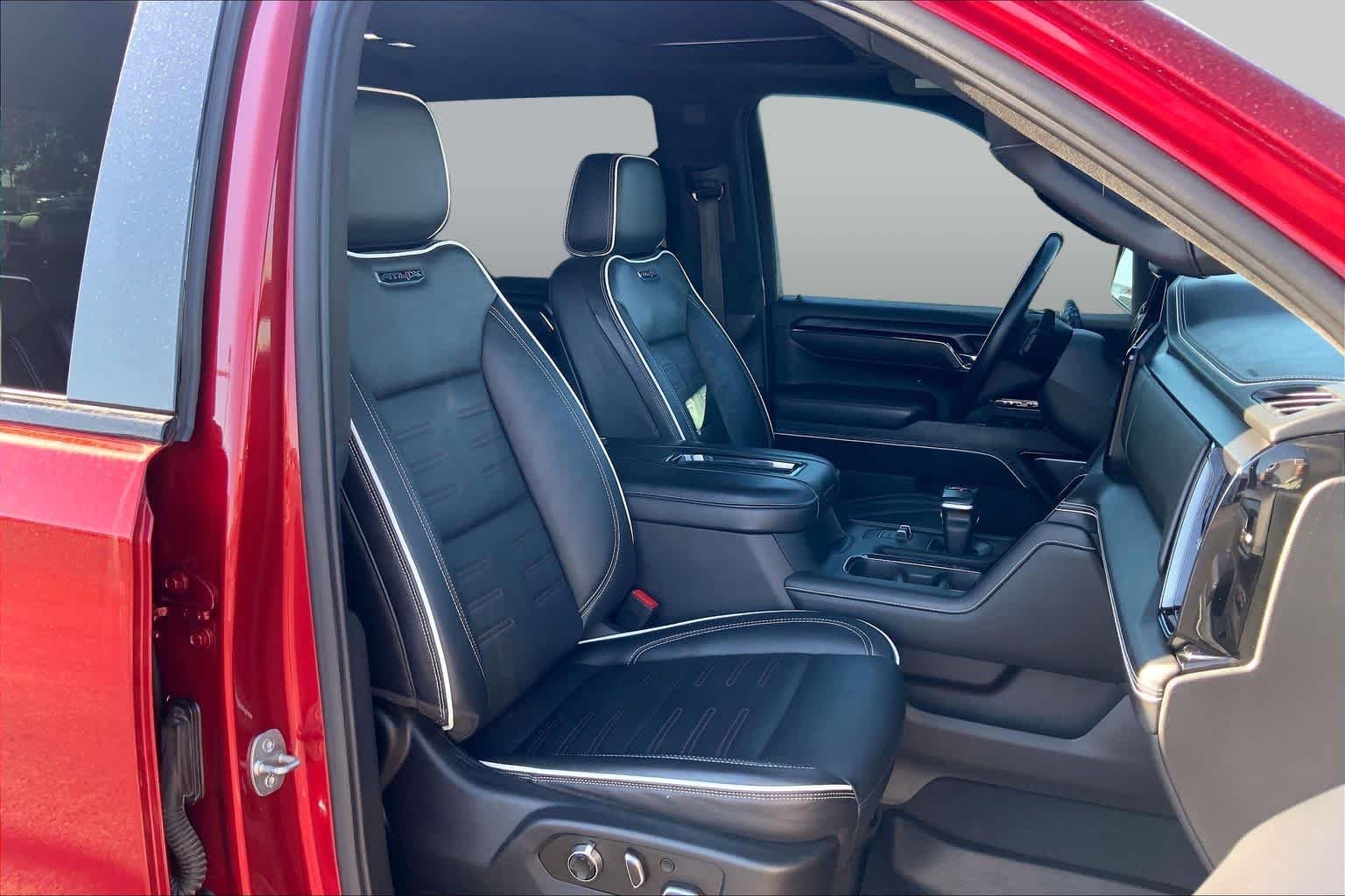 Used 2022 Cayenne Red Tintcoat GMC AT4X image 9