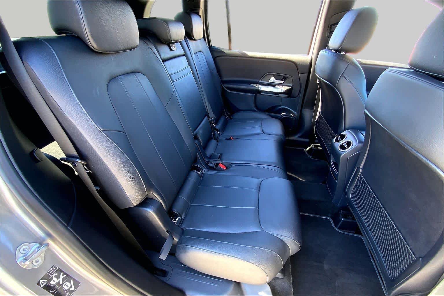 Used 2023 Mountain Grey Metallic Mercedes-Benz GLB 250 image 19