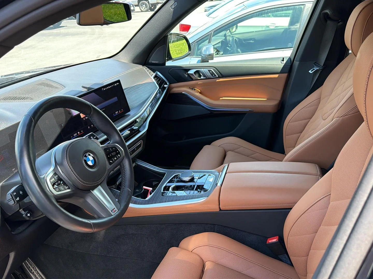 Used 2026  BMW xDrive40i image 4