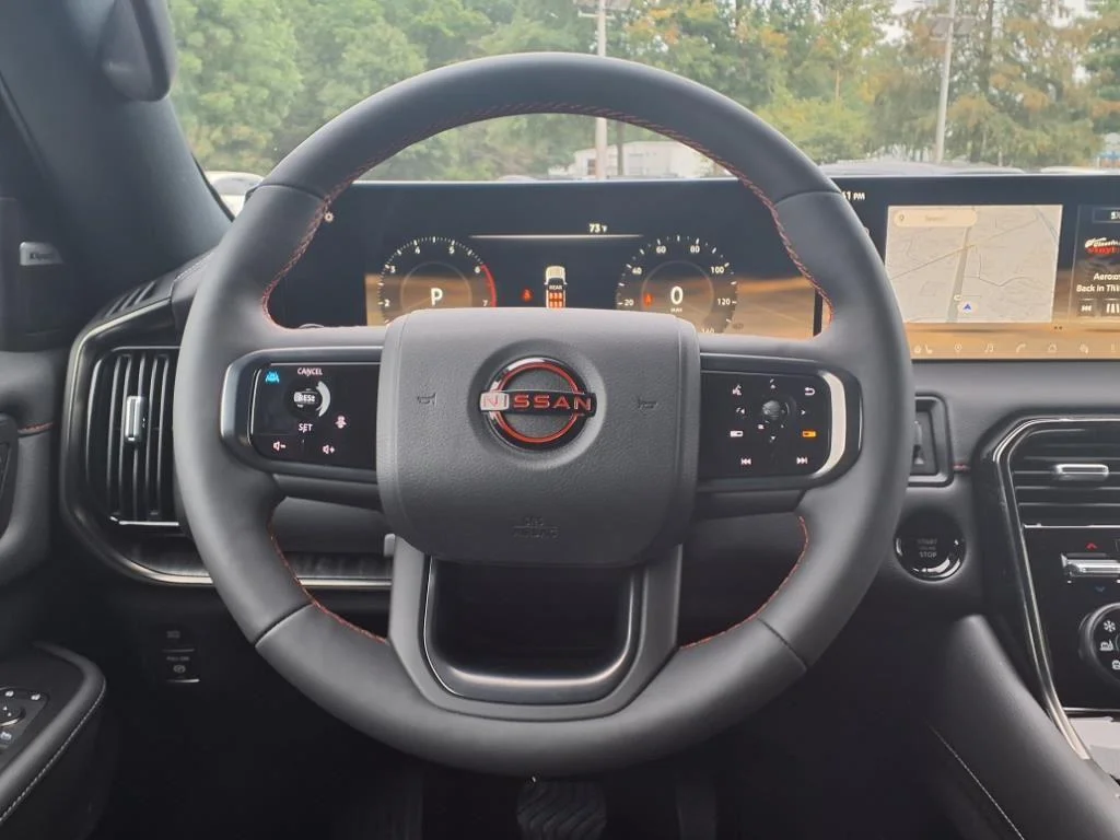 2025 Nissan Armada PRO-4X - Photo 13