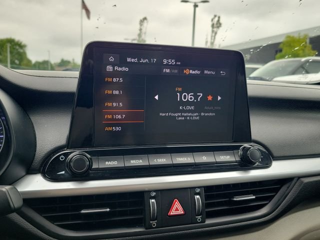 Used 2023 Black Kia LXS image 19