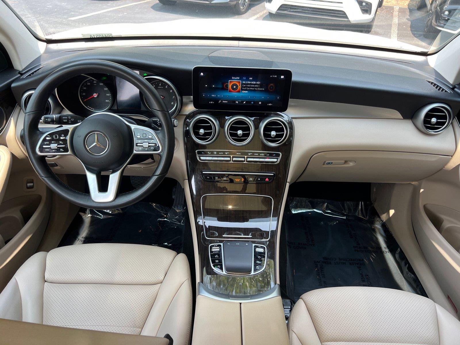 Used 2022 TAN Mercedes-Benz GLC 300 image 23