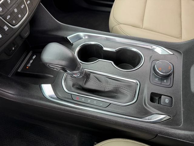Used 2023 White Chevrolet LT Leather image 31