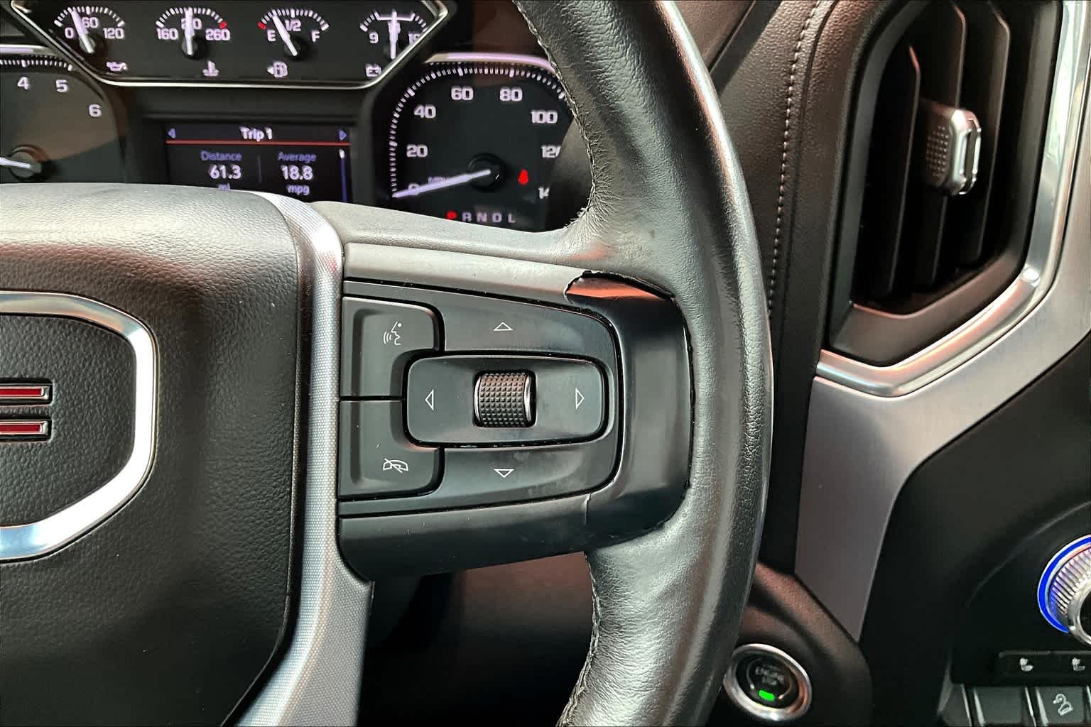 Used 2020 Onyx Black GMC SLT image 25