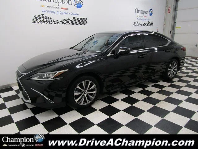 Used 2021 Black Lexus 350 image 9