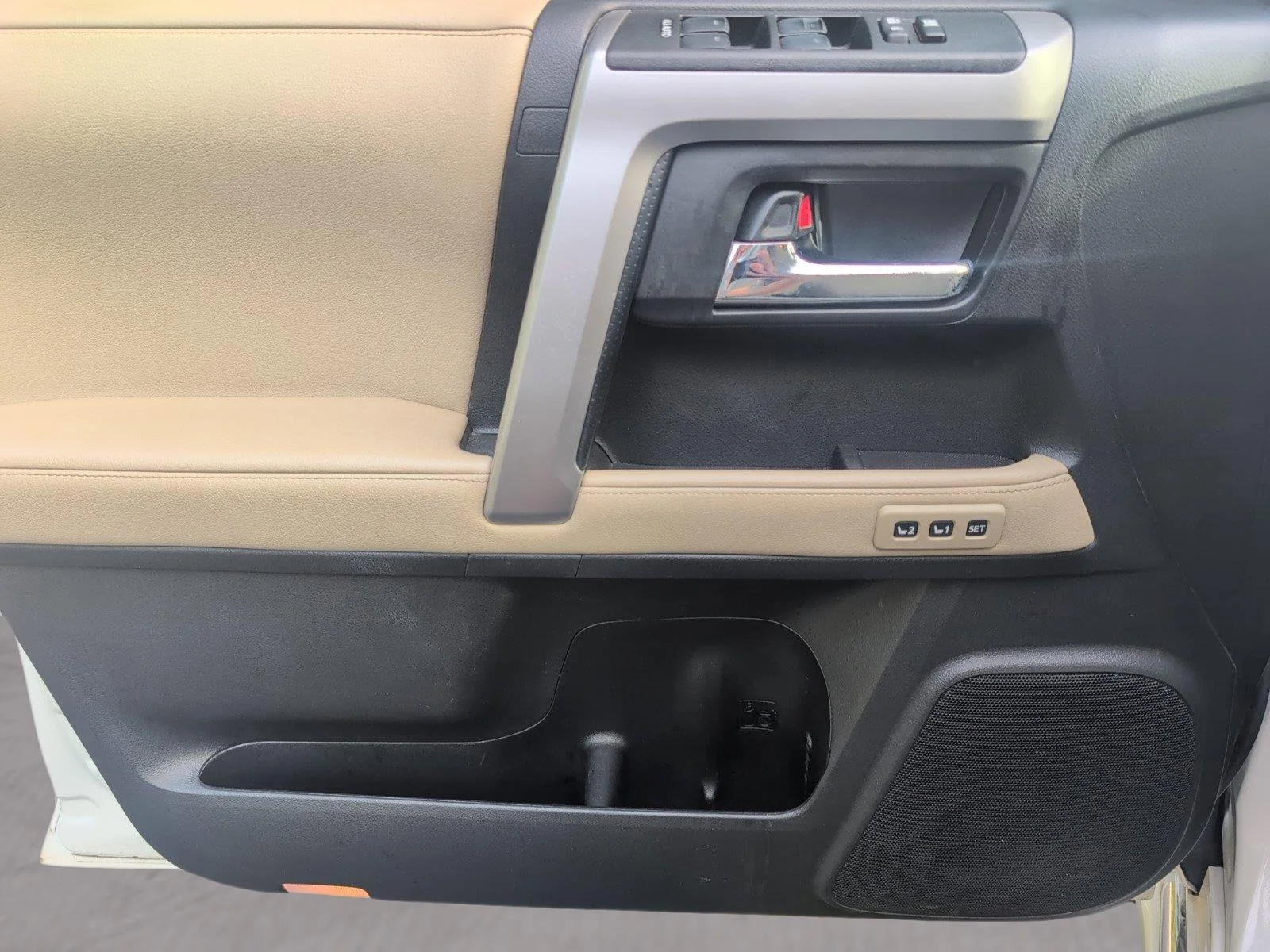 Used 2022 Blizzard Pearl Toyota Limited image 18