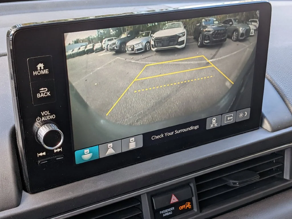Used 2025  Honda Touring image 25