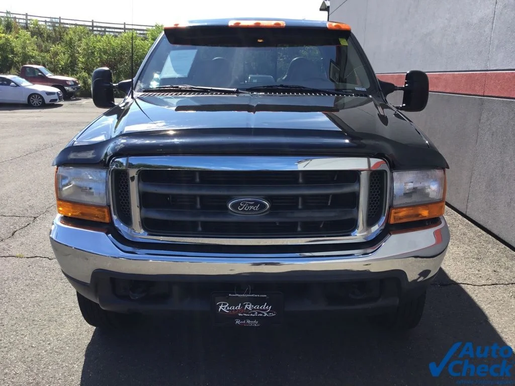 Used 2000 Black Ford Lariat image 4