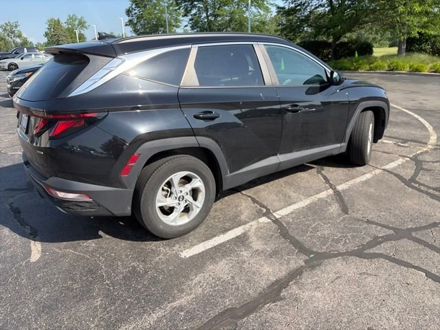 Used 2024 Black Pearl Hyundai SEL image 2