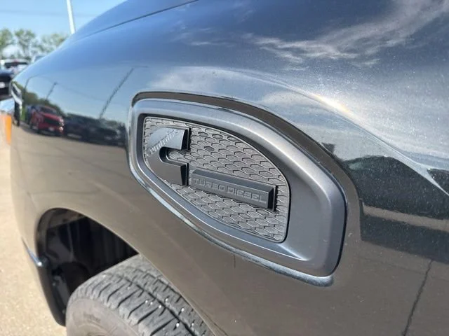Used 2019 Magnetic Black Nissan SL image 64