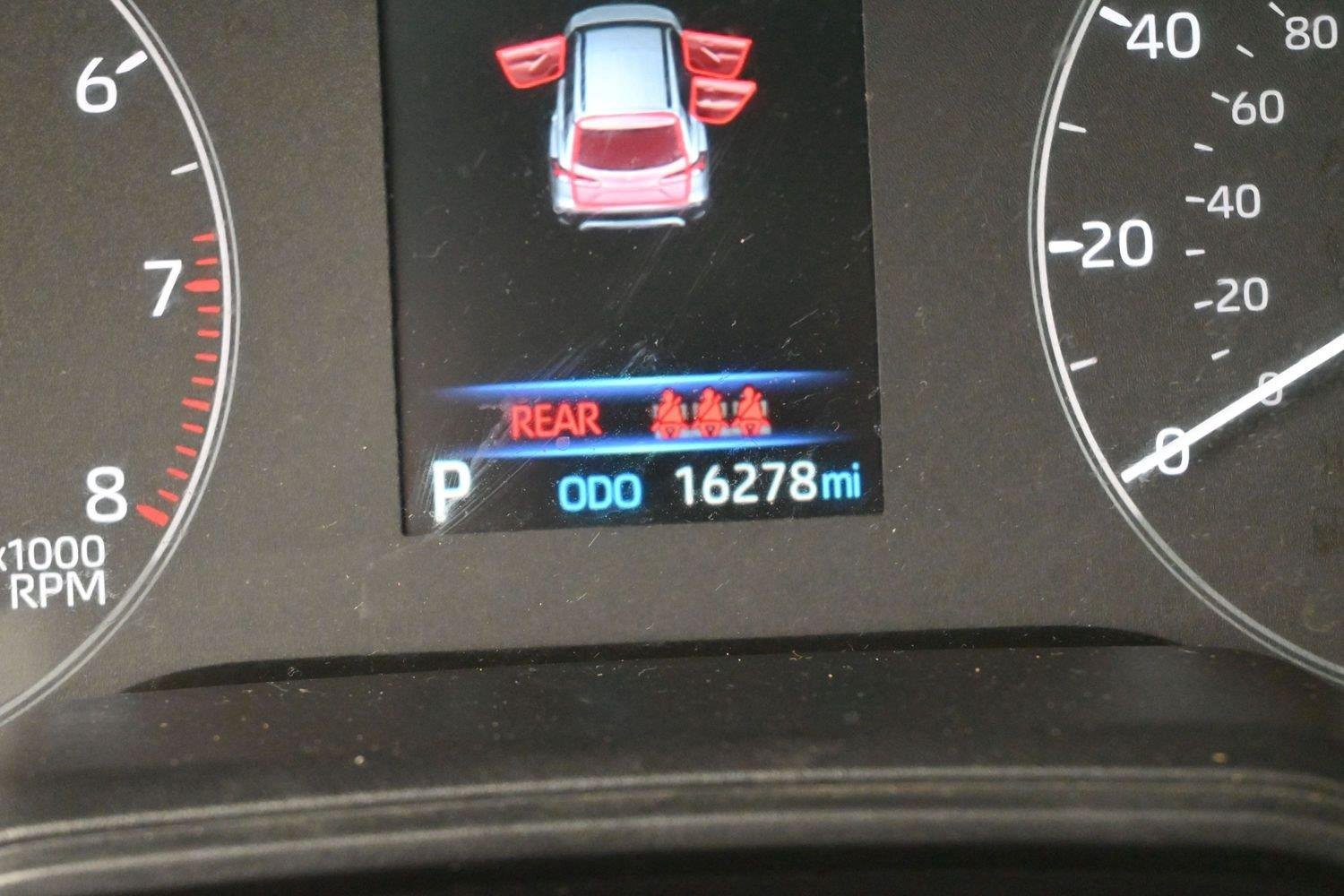Used 2024 Sonic Silver Toyota L image 18