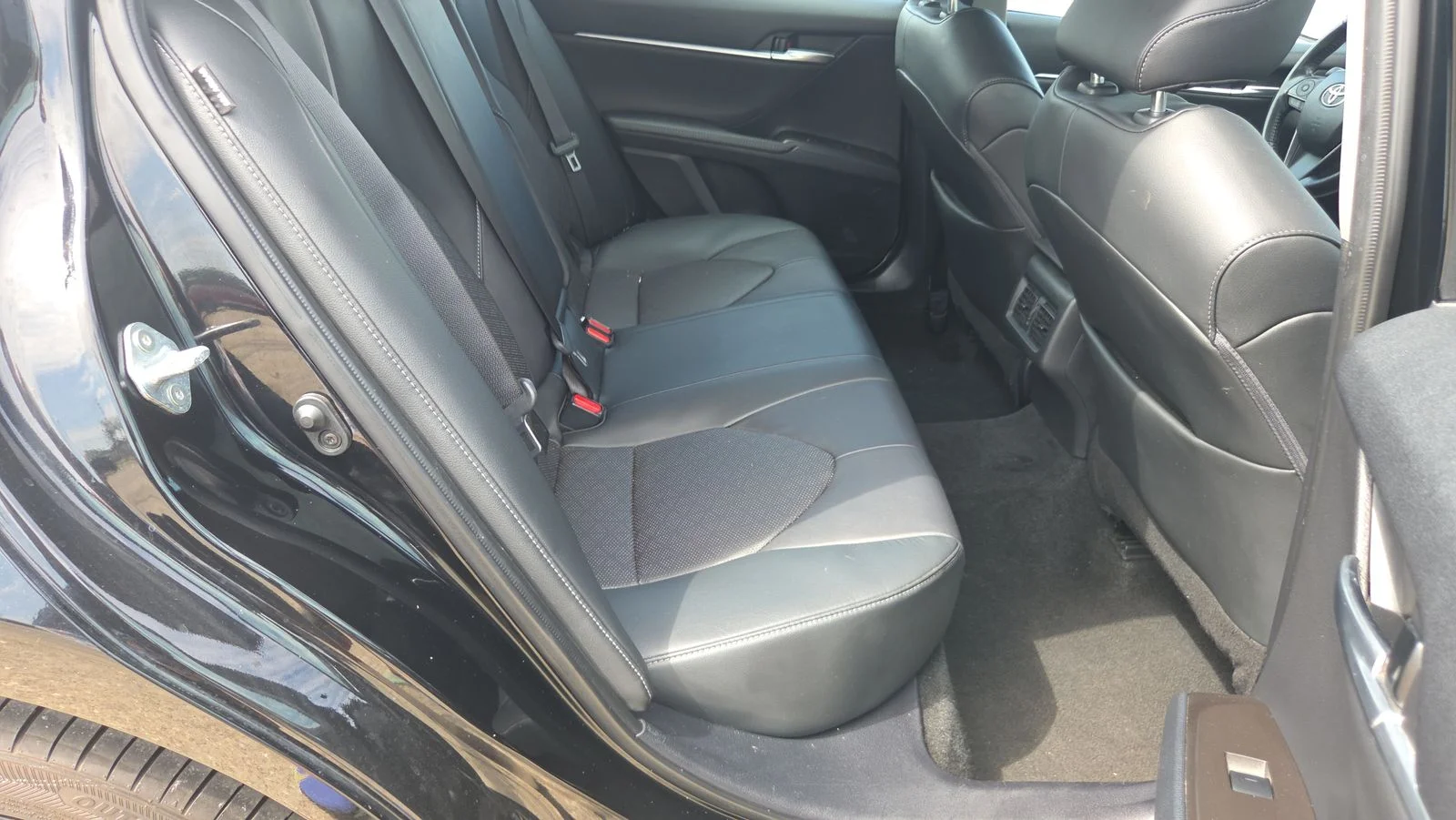 2023 Toyota Camry XSE - Photo 13